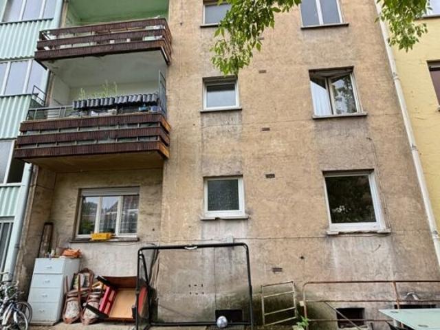 Entwicklungsfähiges 4 Parteien Haus / Alt Saarbrücken nahe HTW
