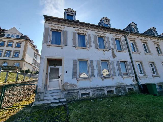 Entwicklungsgrundstück mit leerstehendem Dreifamilienhaus und zusätzlichem Baupotenzial in Bruchsal
