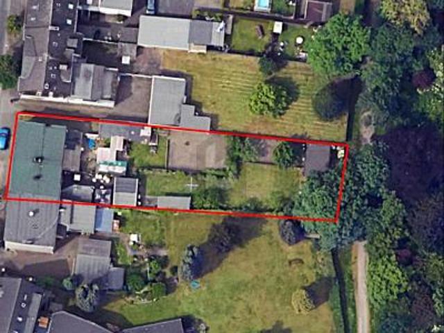ENTWICKLUNGSOBJEKT AUF 931 M² GRUNDSTÜCK