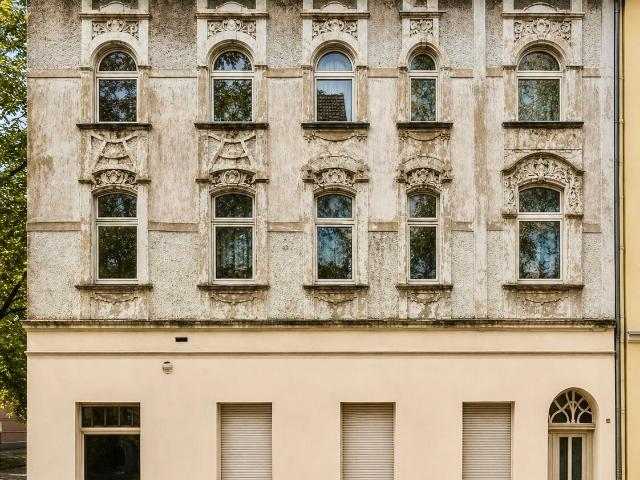 Entwicklungsobjekt in Essen Altendorf: ca. 900 m² Potenzial für Sanierer, Bauträger & Investoren