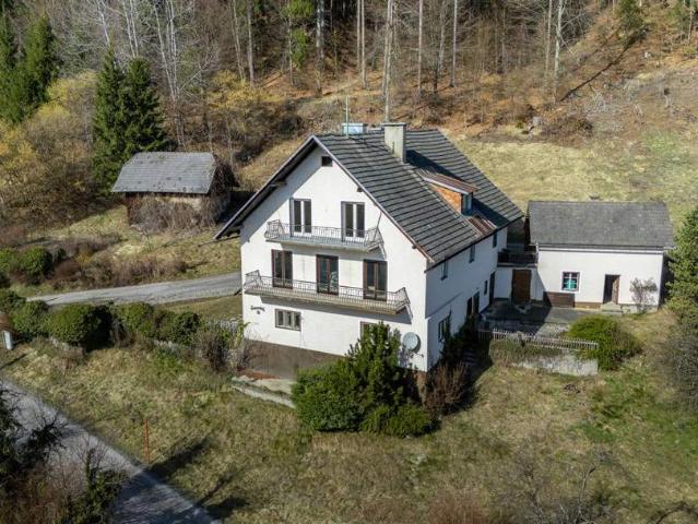 Entwicklungsobjekt in sonniger Aussichtslage nahe Velden am Wörthersee mit genehmigter Planung