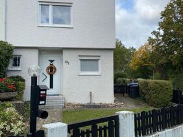 [Entwurf] Neue Immobilie 2.450,00 EUR Kaltmiete, ca.135,00 m² Wohnfläche