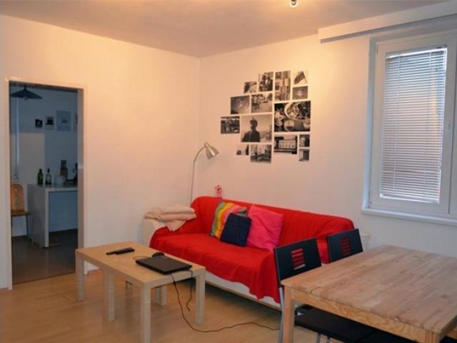 Entzückende Single Studenten Wohnung, 1 1/2 Zimmer, provisionsfrei, ohne Ablöse