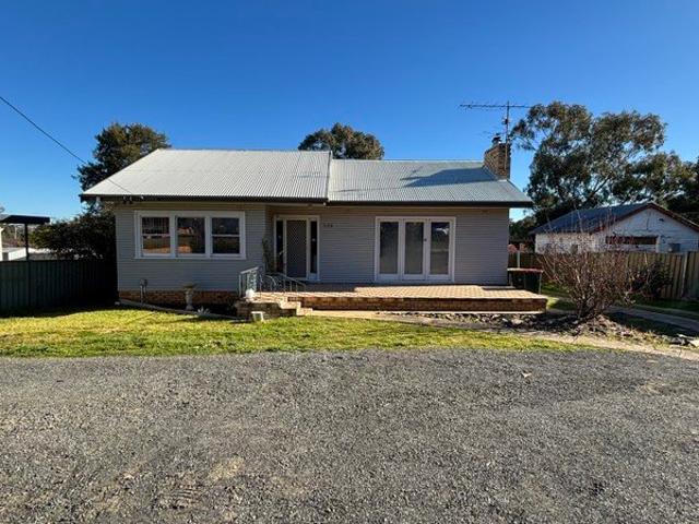 Enter the Market Neat & Tidy East Tamworth Home