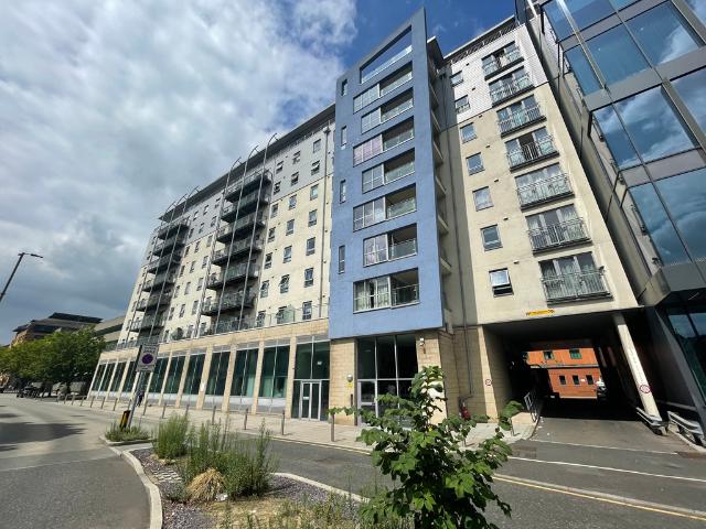 Enterprise Place, Woking. GU21, 2 bed property to rent, £1,700 pcm | PrimeLocation