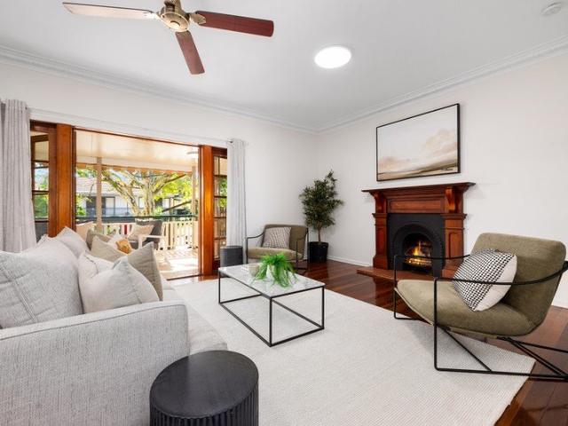 Entertain, unwind and enjoy family life in Morningside