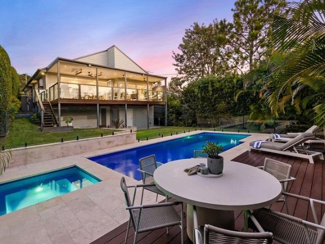 Entertainer extraordinaire