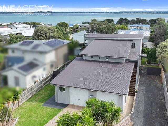Entertainer's Appeal with Triple Garage