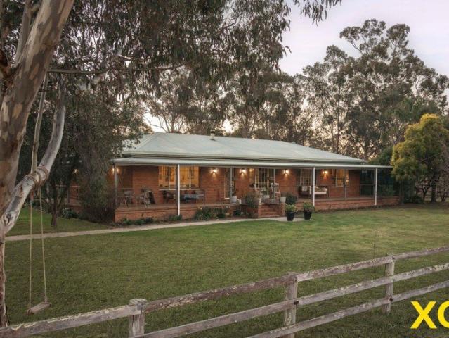 Entertainers' Dream on 42 Acres with Picturesque Views