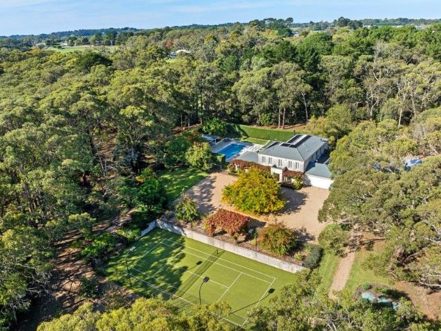 Entertainer's dream with pool and tennis court