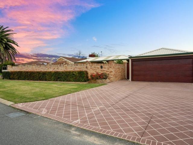 Entertainer's Dream with Pool, Workshop & Lifestyle