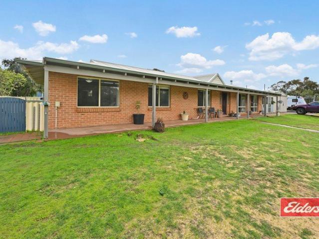 Entertainer's Paradise on 1.42 Hectares