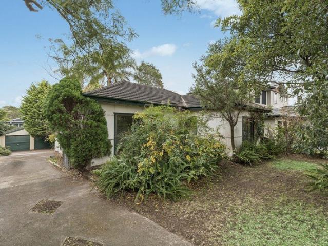 Enticing Loftus property with dream home potential