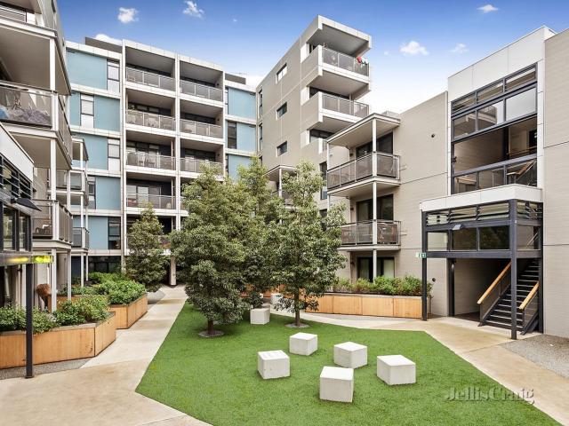 entrance next to iga store | convenient one bedroom