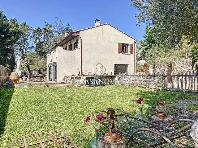 Entre Clermont L'herault Et Pezenas Charmante Maison 175M². 175m² Pézenas
