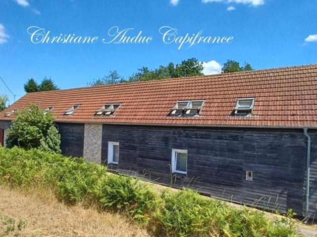 Entre Cluny et Charolles, vaste propriété de 250 m², sur terrain de 2 800 m²