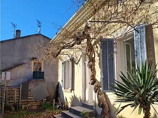 Entrechaux 84340 Location maison 5 pièces t5