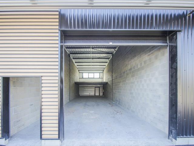 Entrepôt / local industriel Publier 170.46 m2 170m² Publier