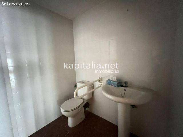 Entresuelo comercial alquiler en zona San Jose