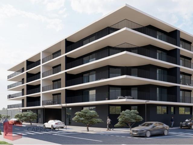 Entroncamento Premium T4 NOVO parqueamento, elevador, varandas, SUITE