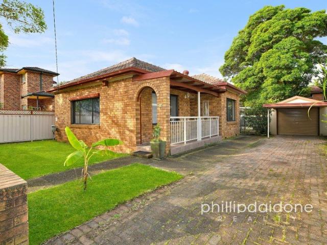 ENTRY TO LIDCOMBE. BE QUICK!