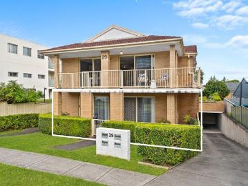 Entry Level Access With North Facing Sunshine