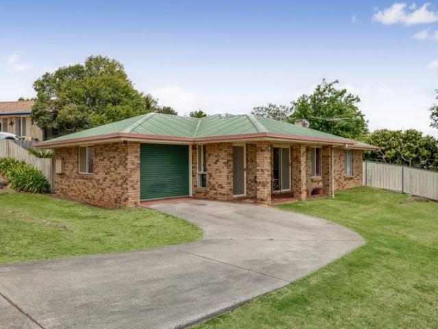 Entry Level Buying! Comfortable Low Set Living in a Quiet Cul de Sac!