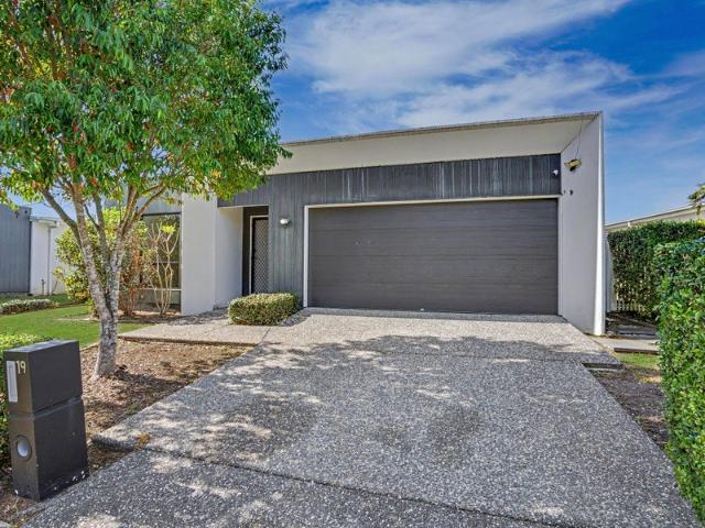 Entry Level Family Living in 'The Heights Boulevard'