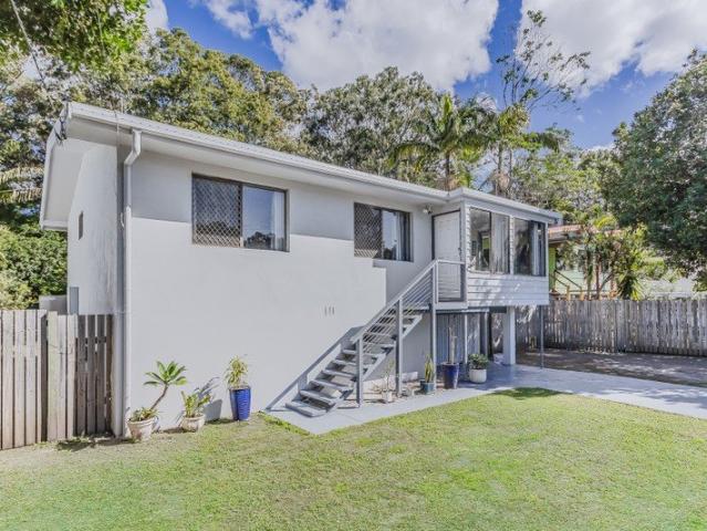 ENTRY LEVEL HOME VIBRANT COASTAL LOCATION