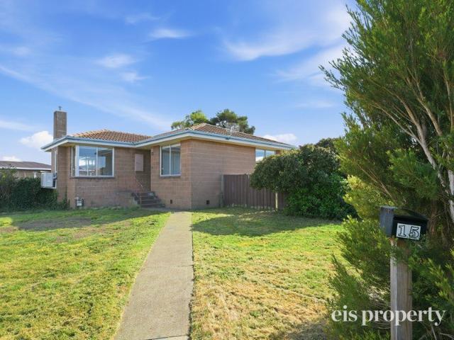 Entry Level Opportunity on an Expansive Block
