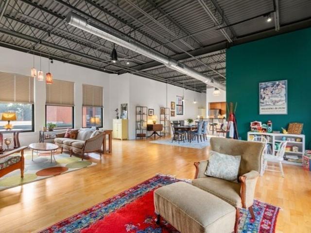 Envelope Ter Unit,worcester, Condo For Sale