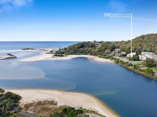 Enviable Holiday Lifestyle or Investment | Idyllic Currumbin Creek and Ocean Views