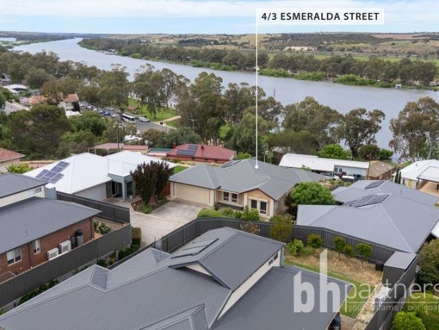 Enviable Retirement Home Impressive Views & Location