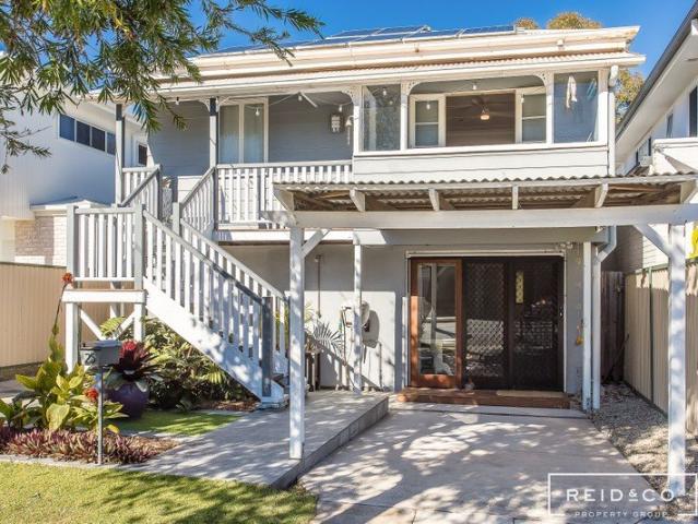 Enviable seaside lifestyle awaits