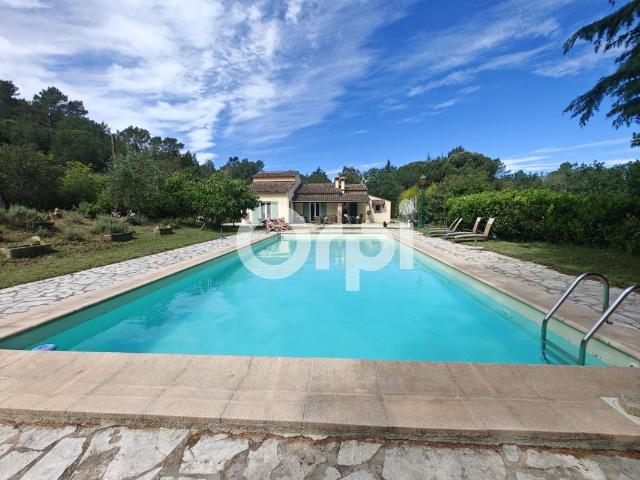 ENVIRONNEMENT NATUREL PISCINE ACCÈS PLAINE RAPIDE GRAND JARDIN PLAT AUCUN VIS À VIS