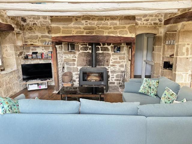 Environs de Figeac: Ensemble de deux maisons en pierre et dé. 237m² Cardaillac