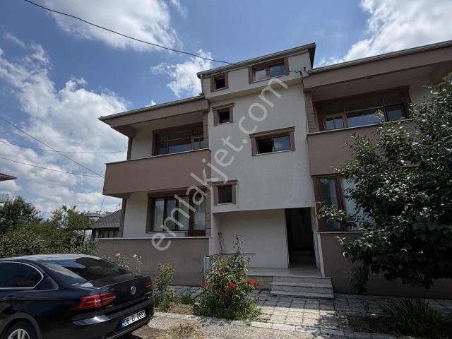 Enya'dan Düzce Merkez Derelitütüncü Mahallesi Kiralık 3+1 Daire