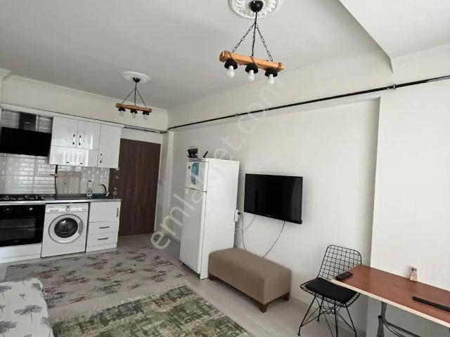 Enzade Emlaktan Merzifonda Şehir Merkezinde Satılık Eşyalı 1+1 Daire