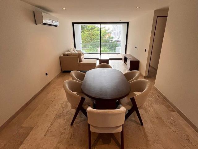 ENZO, MONTEBELLO: PRECIOSO DEPA EN PRIMER PISO 3 HABITACIONES AMUEBLADO