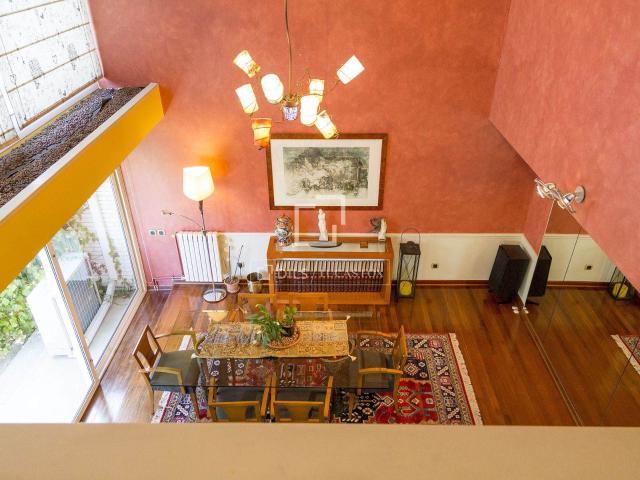 Es una oportunidad fantástica para adquirir una casa adosada. 606m² Sant Just Desvern