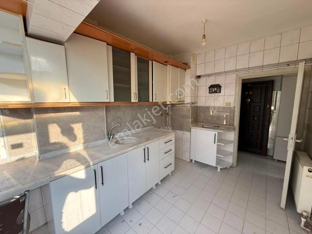 Es as'tan Fırsat Daire Plevne'de Yapılı Temiz Kiralık 2+1 110m2