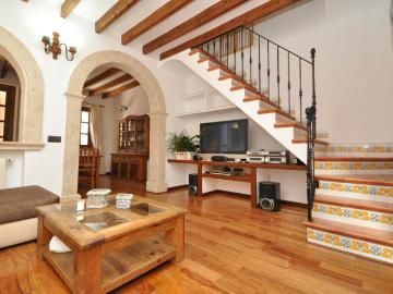 Es Convent, Casa de pueblo restaurada con encanto
