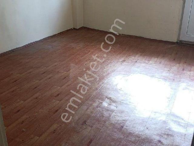 Es Emlaktan Bayrampaşa Yıldırımda Kiralık Daire