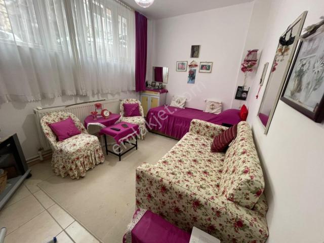 Es Gayrimenkul Fındıkzade De Eşyasız Kiralık Bahçe Katı