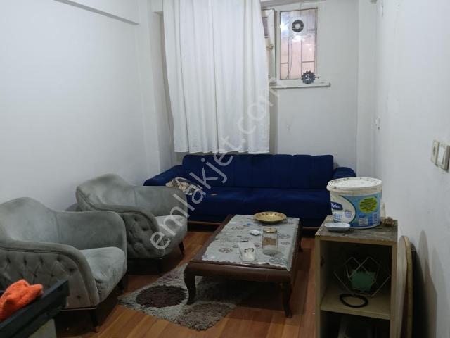 Es Gayrimenkul Küçükçekmecede Eşyalı Kiralık