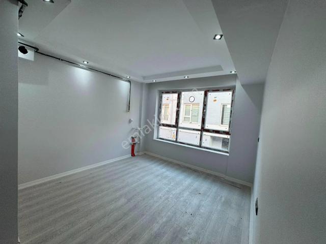Esogü 5dk Yerden Isıtmlı Sıfır Geniş Eşyalı Lüx Kiralık 1+1 Kk 1
