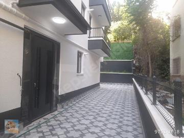 Esat Bülbülderesi caddesinde YENİ BİNADA giris kat 3+1 satılık daire