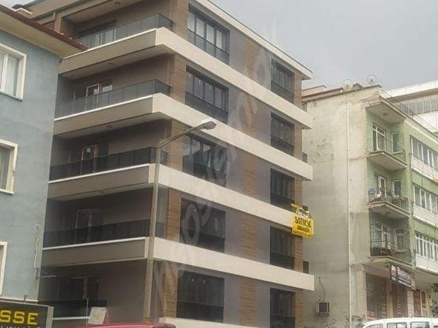ESAT CADDESİ BANKACI SOKAKTA KİRALIK SIFIR DAİRE 1+1