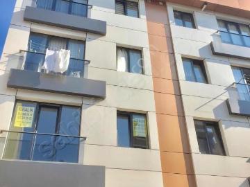 Esatpaşa Mah'de Yeni Binada 2+1 Kapalı Mutfak Asansörlü Kiralık
