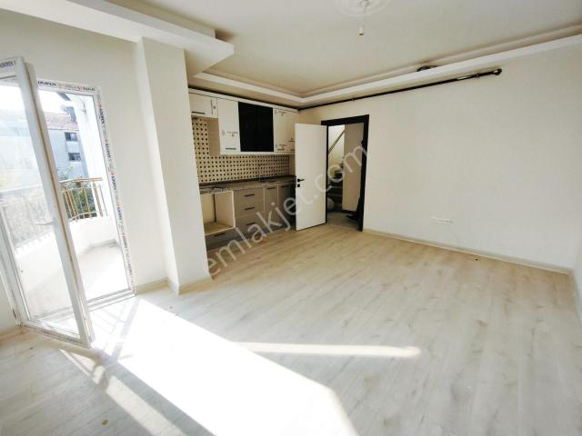 Esatpaşa Merkezde Sıfır Binada Dubleks 2+1 Daire